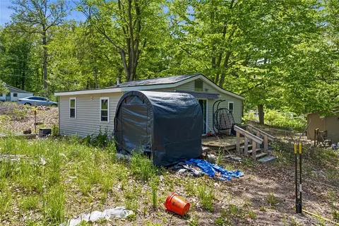 5842 Woodland Drive, Lake MI 48632 9220 photo 2