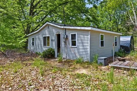 5842 Woodland Drive, Lake MI 48632 9220 photo 4