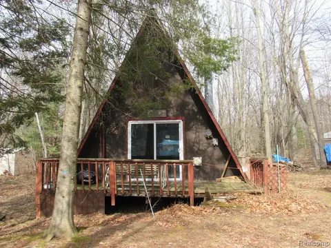 5892 Woodland Drive, Lake MI 48632 9220 photo 3
