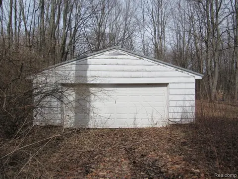 5892 Woodland Drive, Lake MI 48632 9220 photo 4