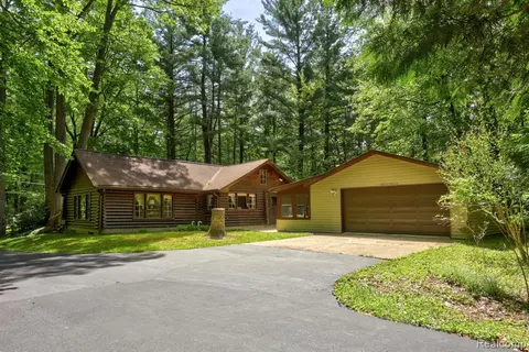 3814 S Towerline Road, Bridgeport MI 48722 9401 photo 3