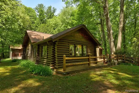 3814 S Towerline Road, Bridgeport MI 48722 9401 photo 5