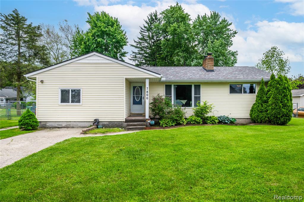 7800 Maple Street, Birch Run MI 48415 9239 photo 1