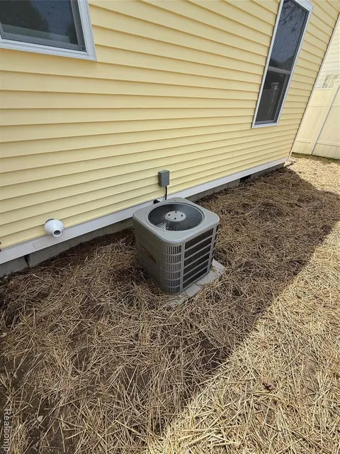 7301 Yale, Lexington MI 48450 photo 3