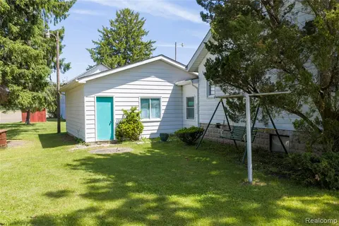 2900A S Miller Road, Saginaw MI 48609 9790 photo 4