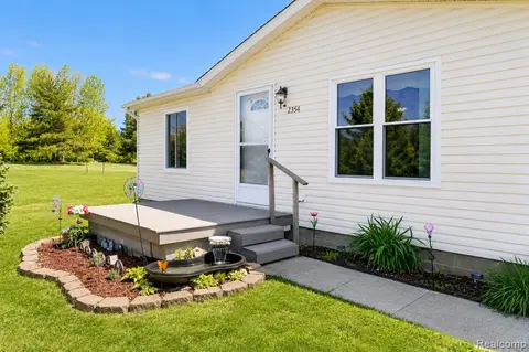 2354 Brent Street, Croswell MI 48422 9650 photo 2