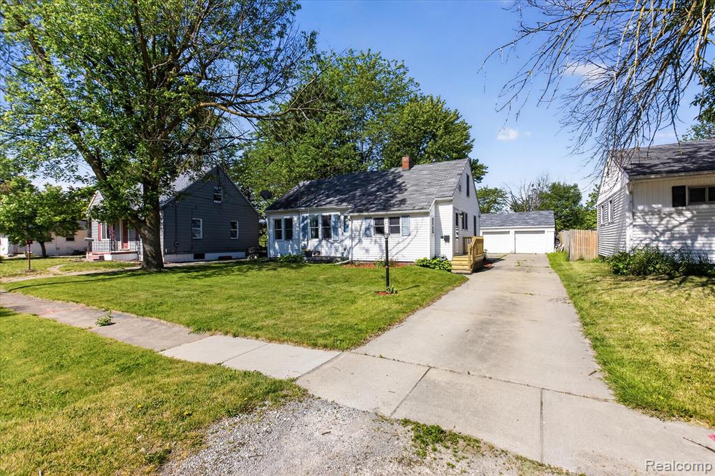 3005 Hanchett Street, Saginaw MI 48604 2463 photo 1