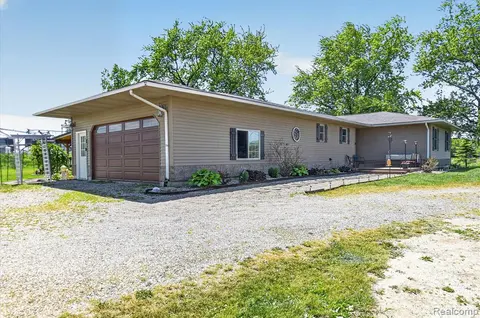 3949 Burnsline Road, Brown City MI 48416 8473 photo 2