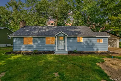 34 Pack Street, Croswell MI 48422 1234 photo 2