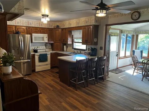 2234 W Caro Road, Caro MI 48723 9203 photo 5