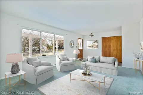 409 Franconian Drive, Frankenmuth MI 48734 1001 photo 3