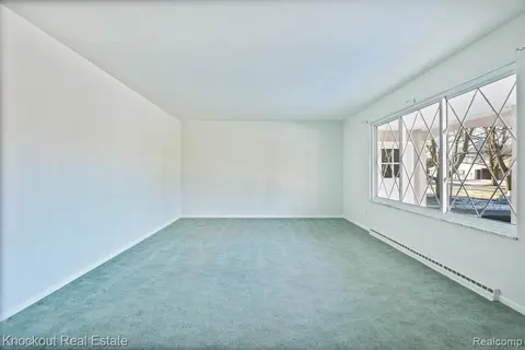 409 Franconian Drive, Frankenmuth MI 48734 1001 photo 5