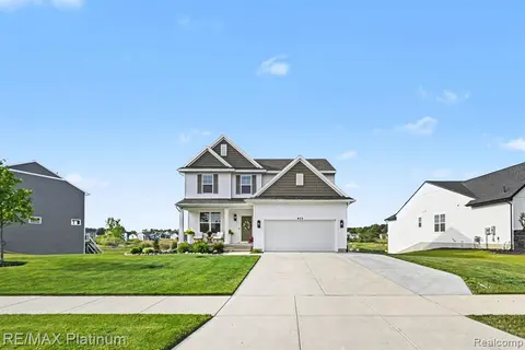 603 Land Bridge, Perry MI 48872 8751 photo 3