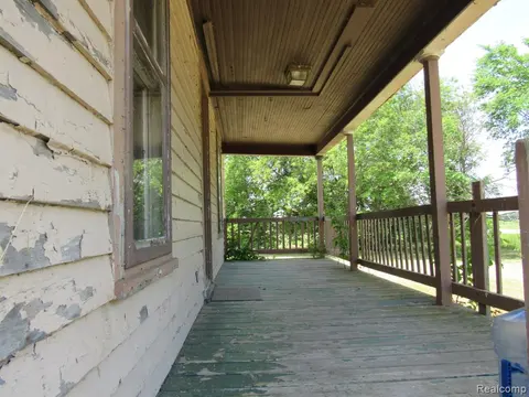 695 W Cass Avenue Road, Bay City MI 48708 photo 3