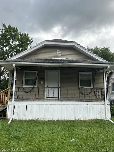 3220 Roberts Street, Saginaw MI 48601 3136 photo 1