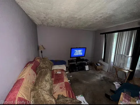 1312 Dillon Street, Saginaw MI 48601 1326 photo 5
