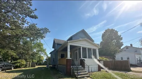 1814 Schaefer Street, Saginaw MI 48602 5534 photo 2