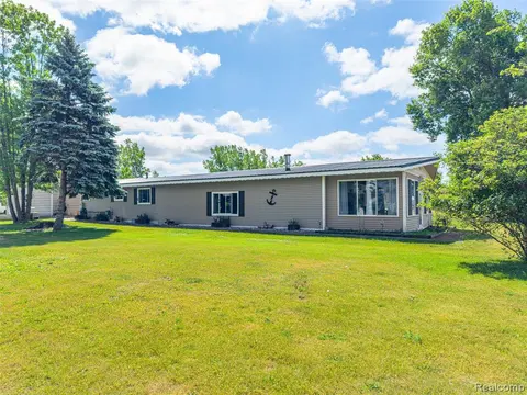 1656 S Riverside Drive, Au Gres MI 48703 9703 photo 4