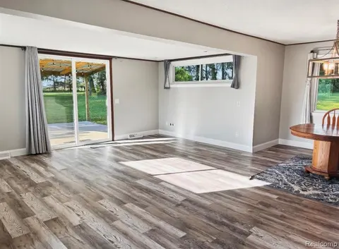 3835 N Graham Road, Freeland MI 48623 9277 photo 5