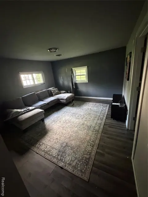 2826 Ohio Street, Saginaw MI 48601 7049 photo 5