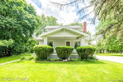 279 N Howard Avenue, Croswell MI 48422 1033 photo 3