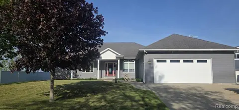 5871 Sandy Drive, Pinconning MI 48650 8318 photo 3
