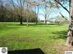 2556 N Ely Highway, Alma MI 48801 9659 photo 3