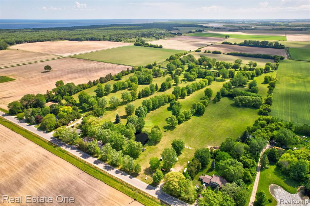 5848 Griggs Road, Caseville MI 48725 9641 photo 1