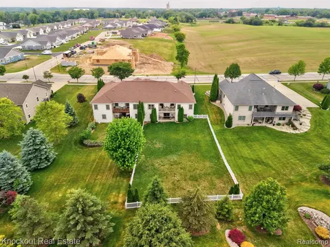 373 Block Street, Frankenmuth MI 48734 1155 photo 3