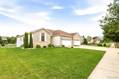 373 Block Street, Frankenmuth MI 48734 1155 photo 5