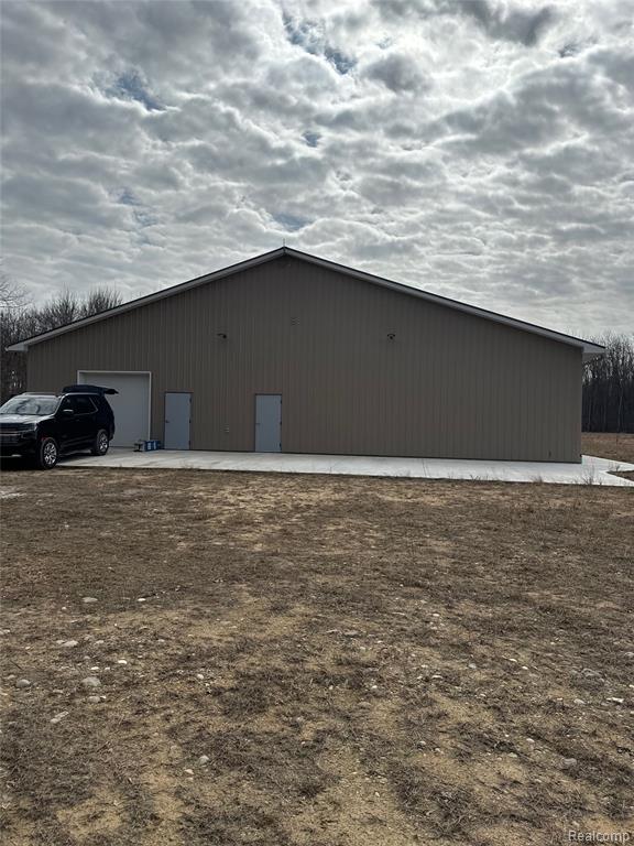 3701 Crooked Creek, Vassar MI 48768 photo 1