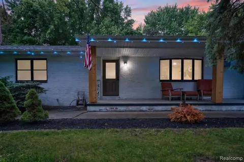 5330 Sheridan Road, Saginaw MI 48601 9357 photo 2