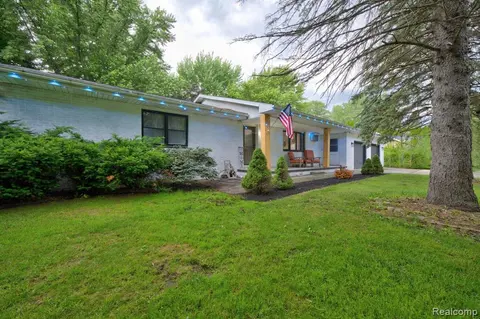 5330 Sheridan Road, Saginaw MI 48601 9357 photo 3