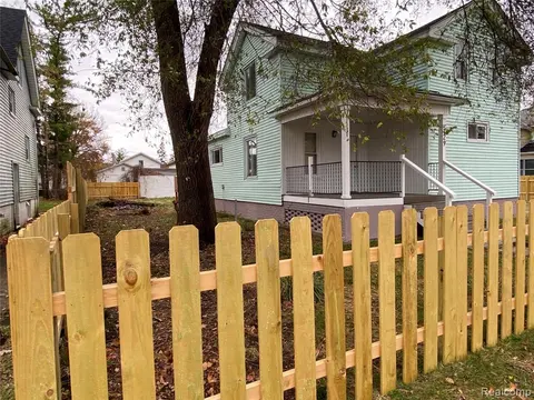 129 N Mason Street, Saginaw MI 48602 4151 photo 2