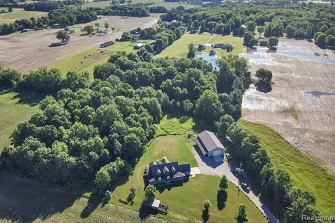 14380 Dice Road, Hemlock MI 48626 8433 photo 4