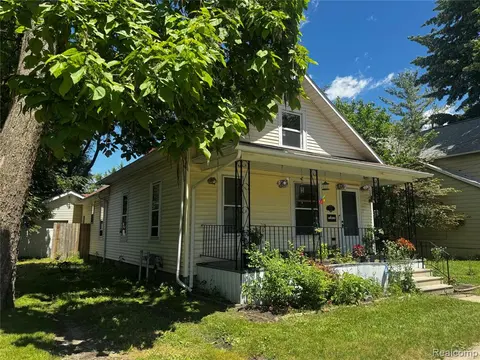 1308 W Genesee Avenue, Saginaw MI 48602 5144 photo 4