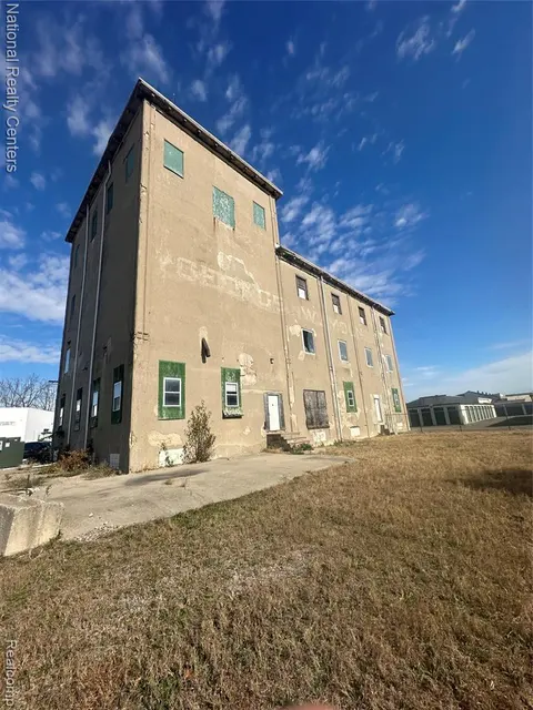 501 S Shiawassee Street, Owosso MI 48867 3443 photo 4