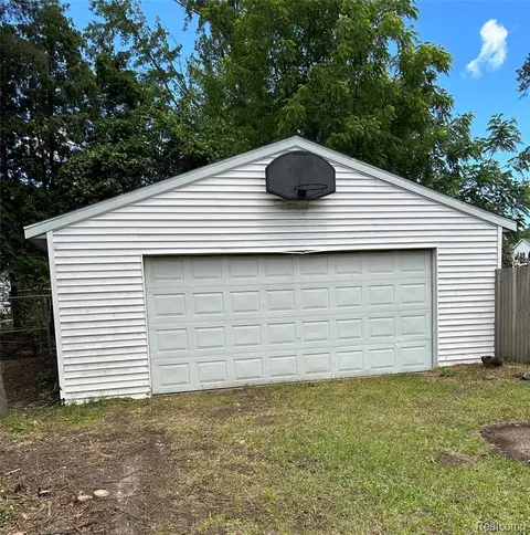5062 Mcluney Street, Fairgrove MI 48733 5107 photo 4