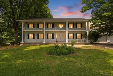 5726 Barnes Road, Millington MI 48746 8712 photo 2