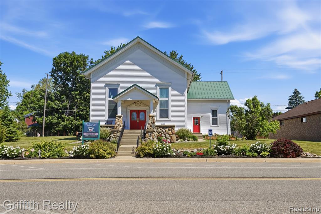 131 E Main Street, Vernon MI 48476 9112 photo 1
