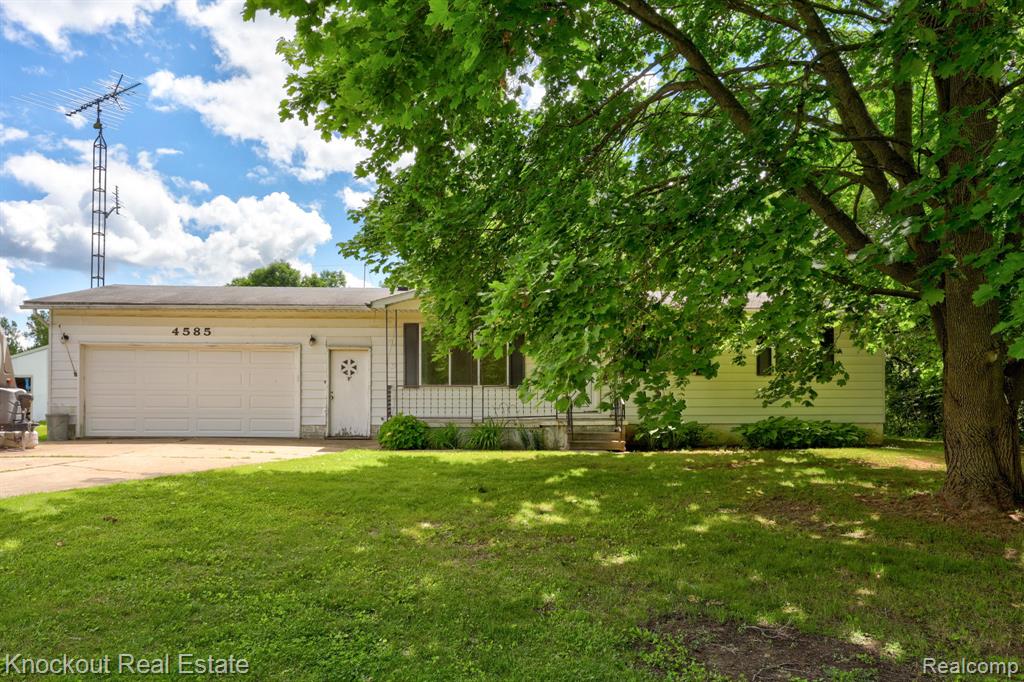4585 Birch Run Road, Millington MI 48746 9427 photo 1