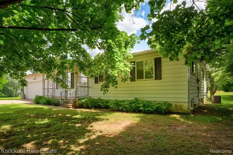 4585 Birch Run Road, Millington MI 48746 9427 photo 5
