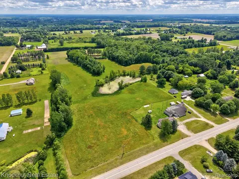 4500 Birch Run Road, Millington MI 48746 9427 photo 1