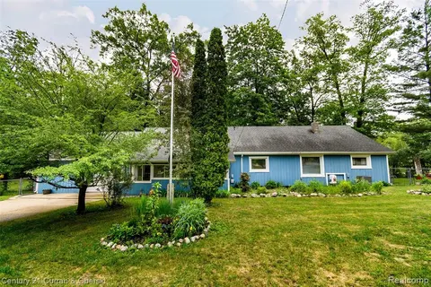 3270 Woods Road, Harrison MI 48625 9703 photo 2