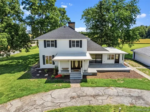 5843 W Dewey Road, Owosso MI 48867 9285 photo 2