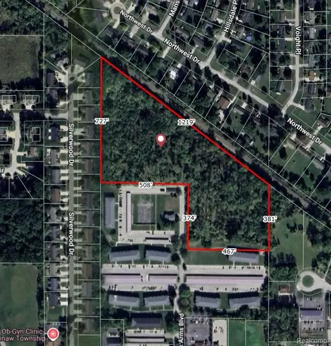 3600 Shattuck Road, Saginaw MI 48603 3158 photo 1
