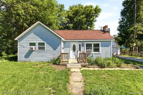 315 Butler Street, Vassar MI 48768 1713 photo 2