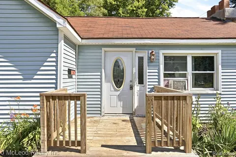 315 Butler Street, Vassar MI 48768 1713 photo 5