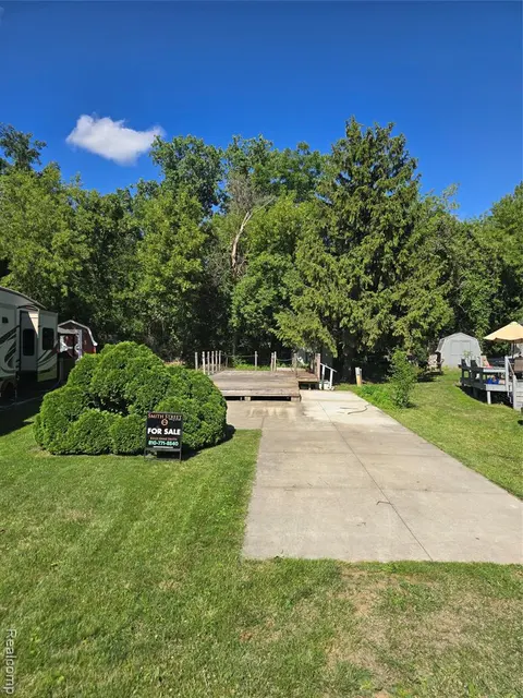 10001 Goodall, Durand MI 48429 photo 1