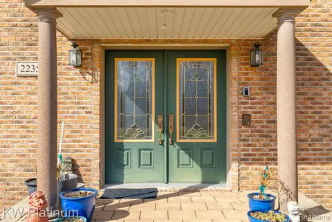 2235 S Lakeshore Road, Harbor Beach MI 48441 8910 photo 3